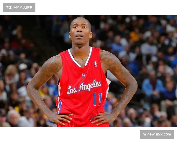 特温特换人调整战术复盘：替补球员布卡拉成为比赛胜负手